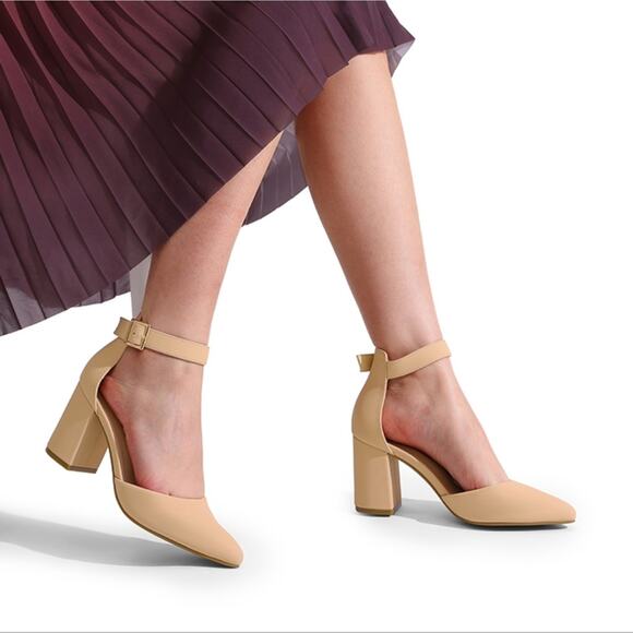 [D104] DREAM PAIRS Pointed Toe Chunky Mid Heel Pumps, Size 7.5 - Picture 1 of 8